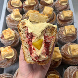 Cruffin
